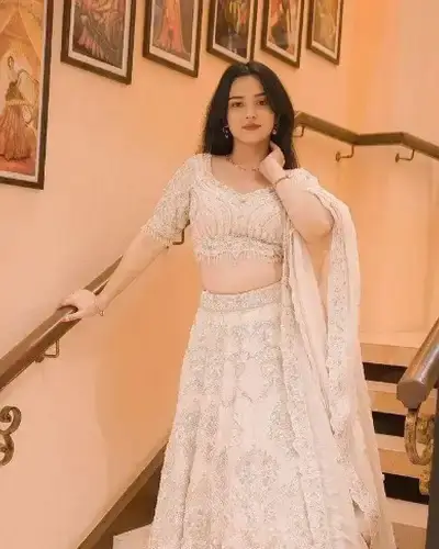 Escort Service In Sonmarg